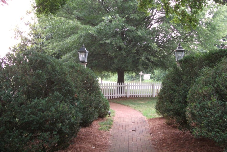 Holt House and Museum