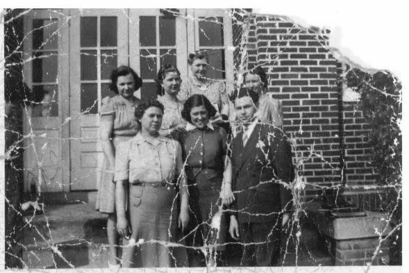 Roxobel-Kelford Teachers 1942/43