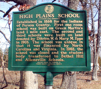high_plains_school_hist_mar.jpg (96308 bytes)