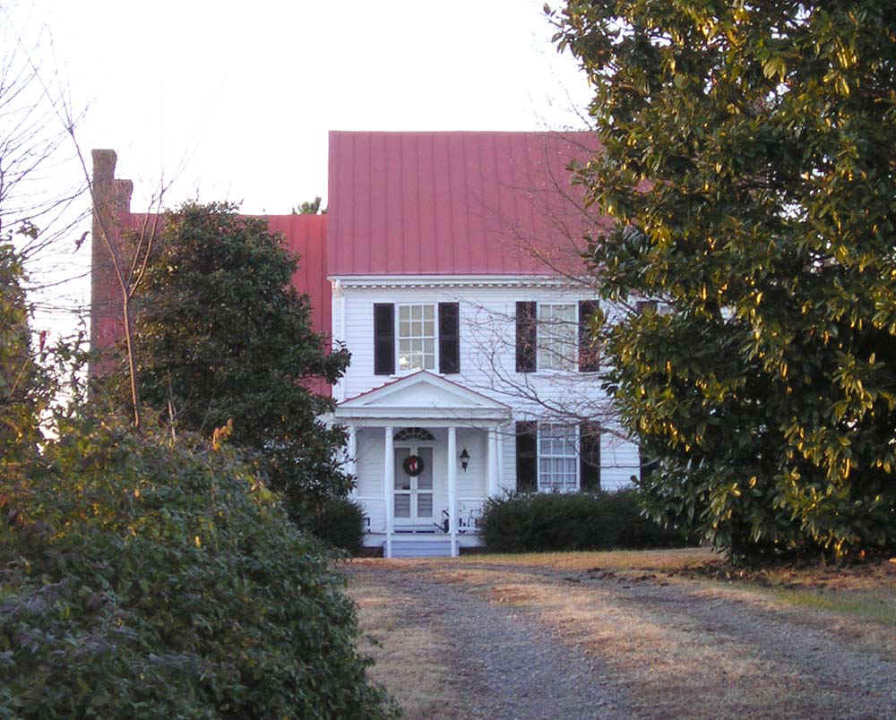 photo-waverly-plantation-house.jpg (167310 bytes)