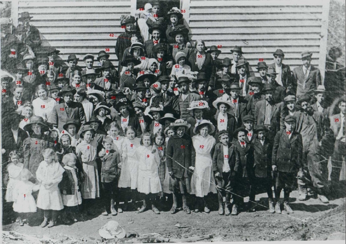 1914 Macedonia Singing